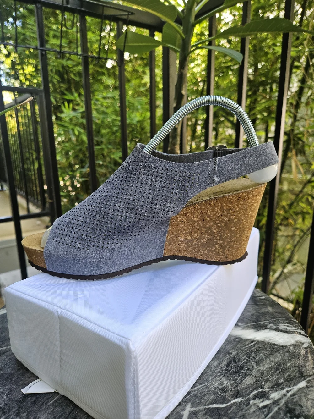 NWOB Marina Luna Italy Sandals 9.5 (40) Genuine Gray Suede Cork Wedge Comfort